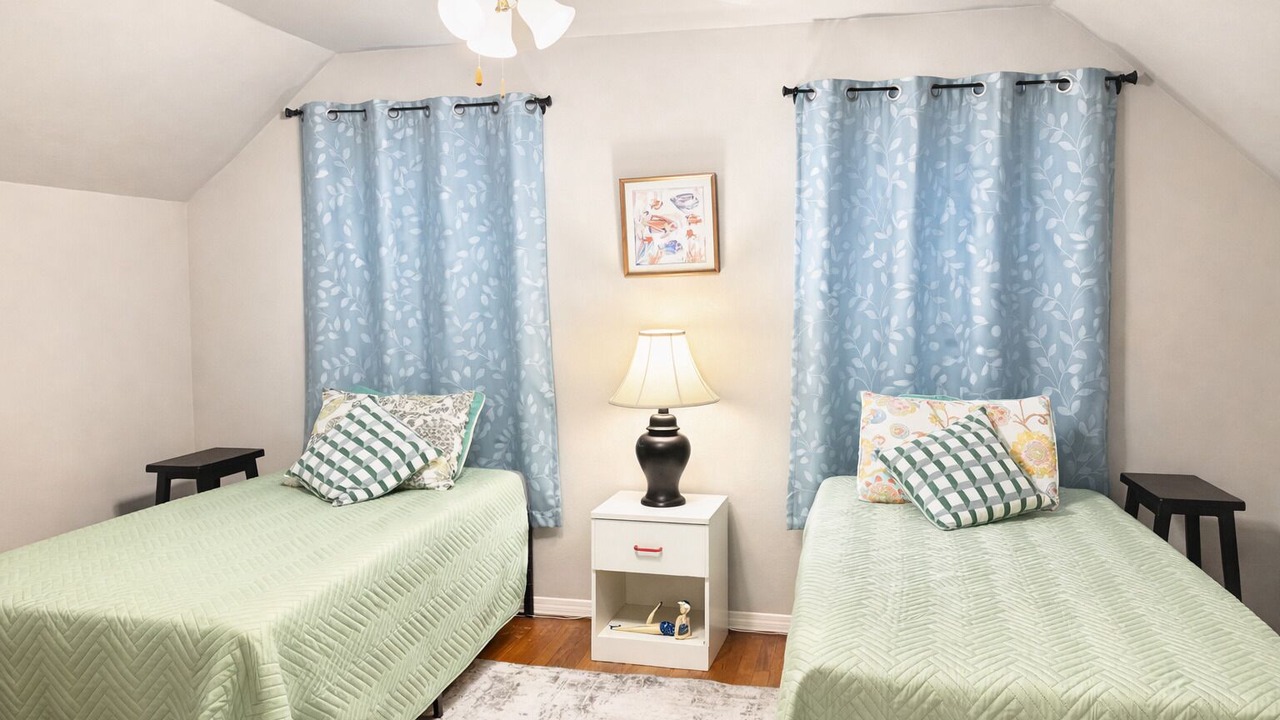 Photo of Bedroom in Mobile