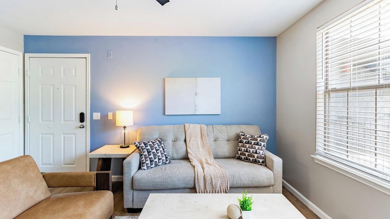 Photo of Livingroom in Tallahassee