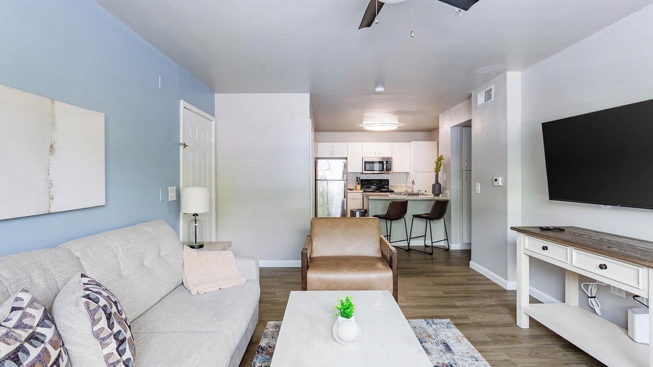 Photo of Livingroom in Tallahassee