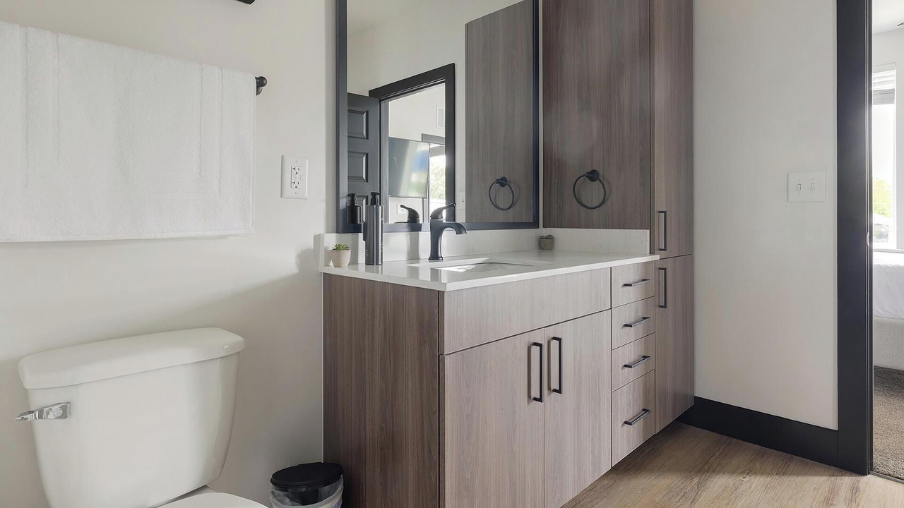 Photo of Bathroom in East Side