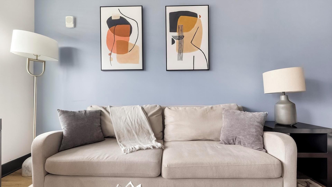 Photo of Livingroom in East Side