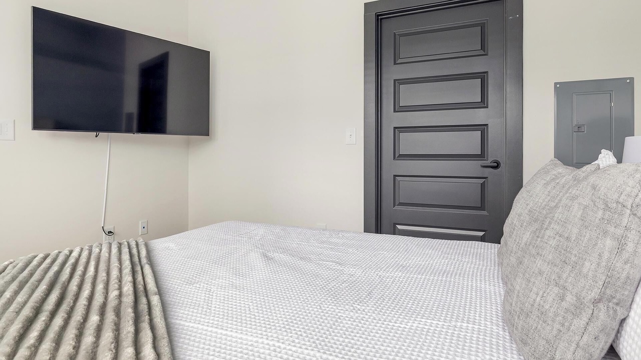 Photo of Bedroom in East Side
