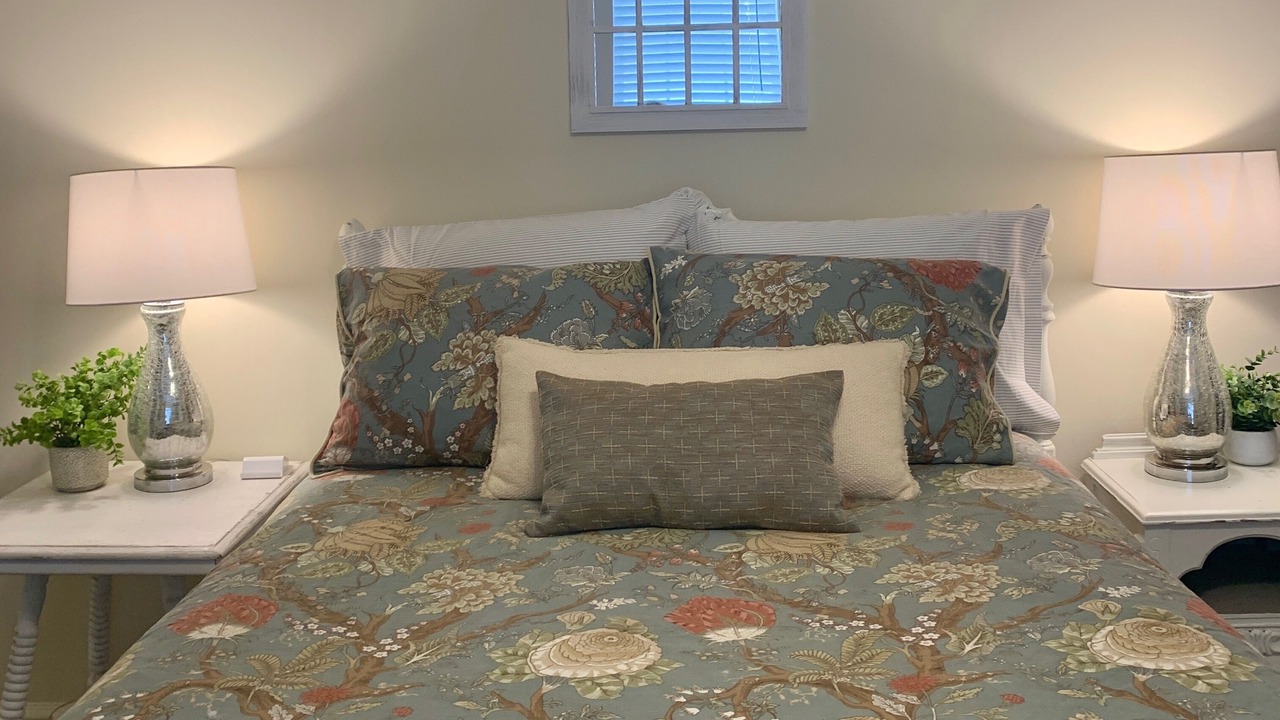 Photo of Bedroom in Cave Spring