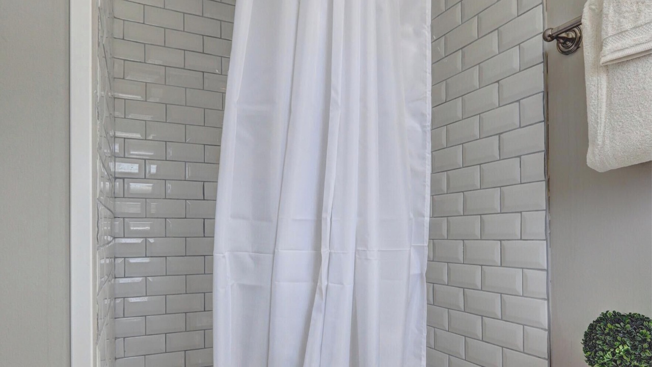 Photo of Bathroom in Mableton