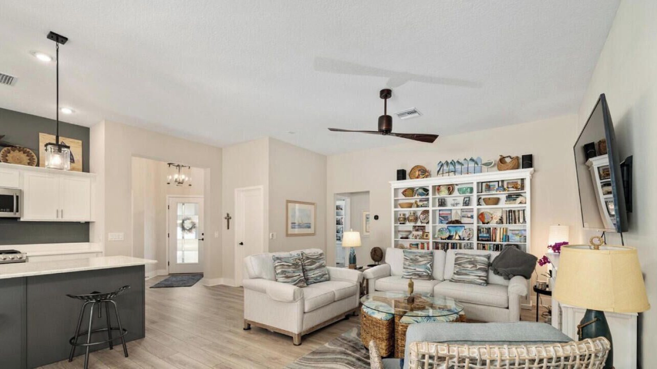 Photo of Livingroom in Wildwood