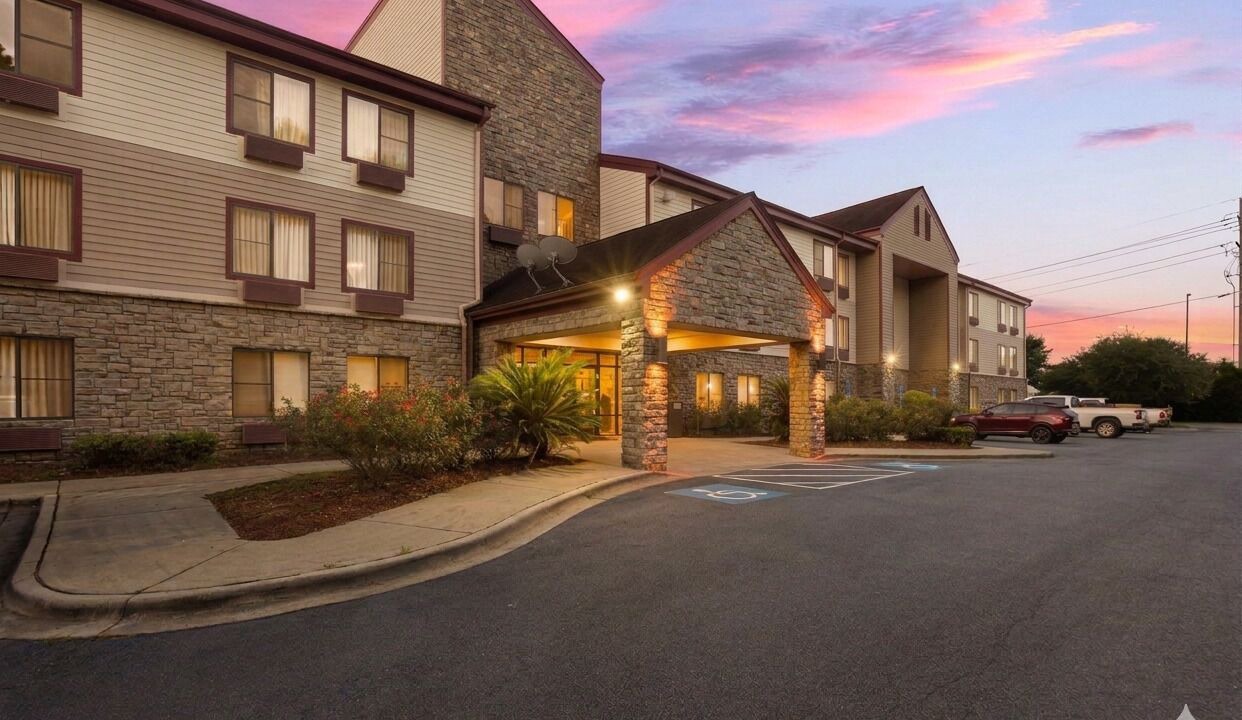 Photo of Outdoor in Pooler