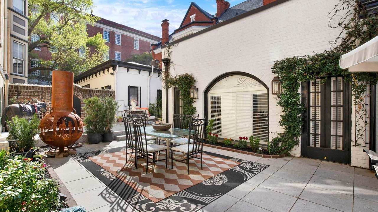 Photo of Outdoor in Historic Downtown Savannah