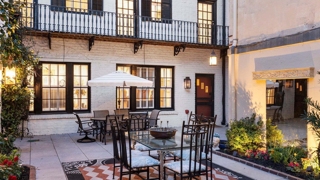 Photo of Outdoor in Historic Downtown Savannah