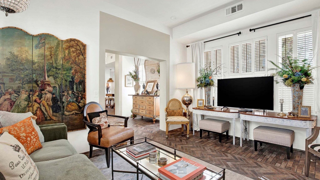 Photo of Livingroom in Historic Downtown Savannah