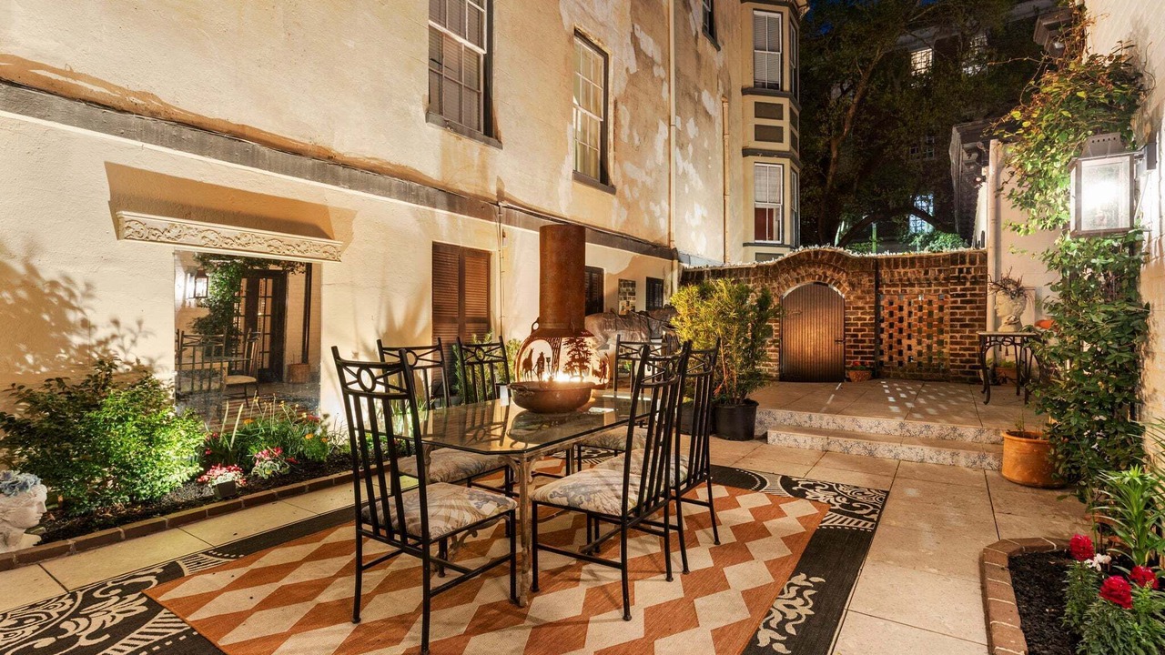 Photo of Outdoor in Historic Downtown Savannah