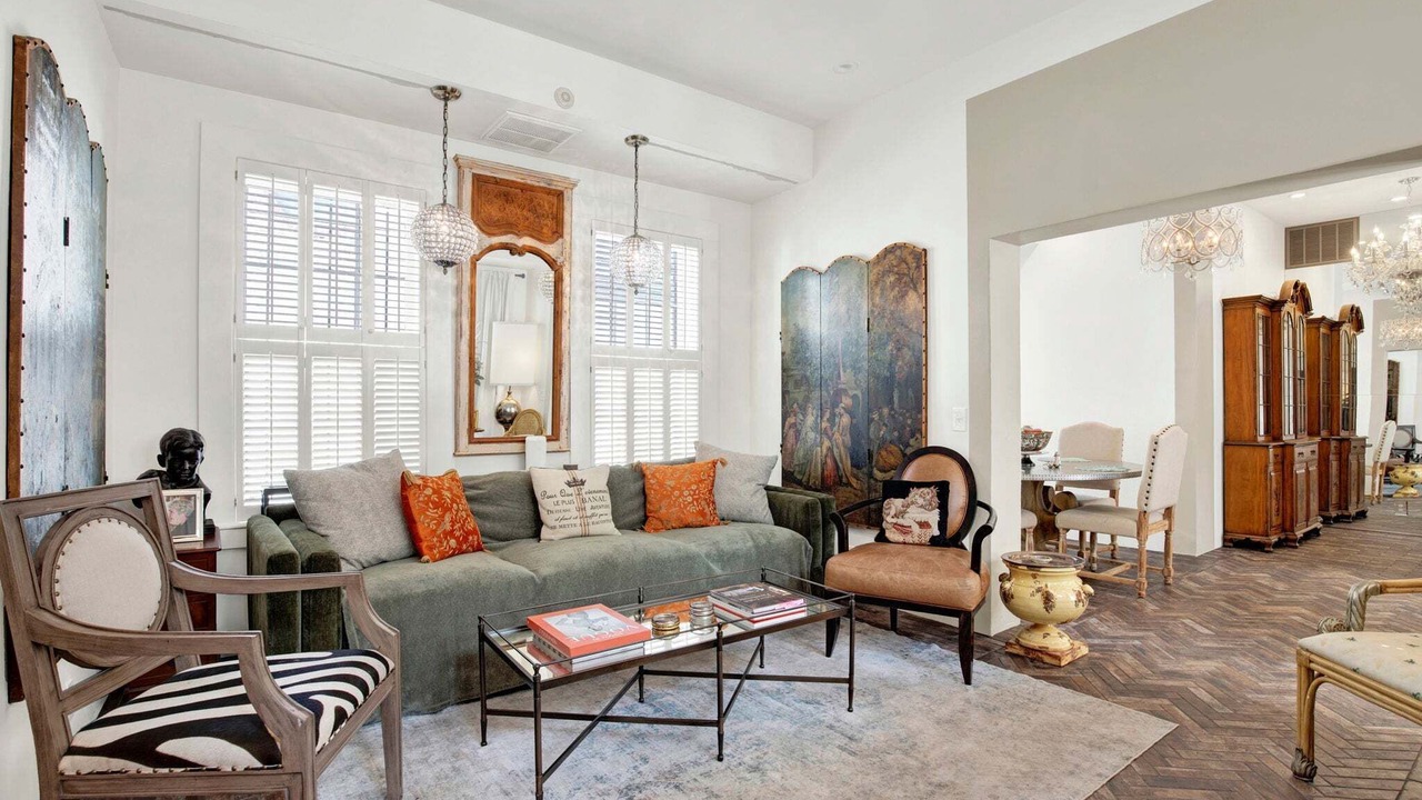 Photo of Livingroom in Historic Downtown Savannah
