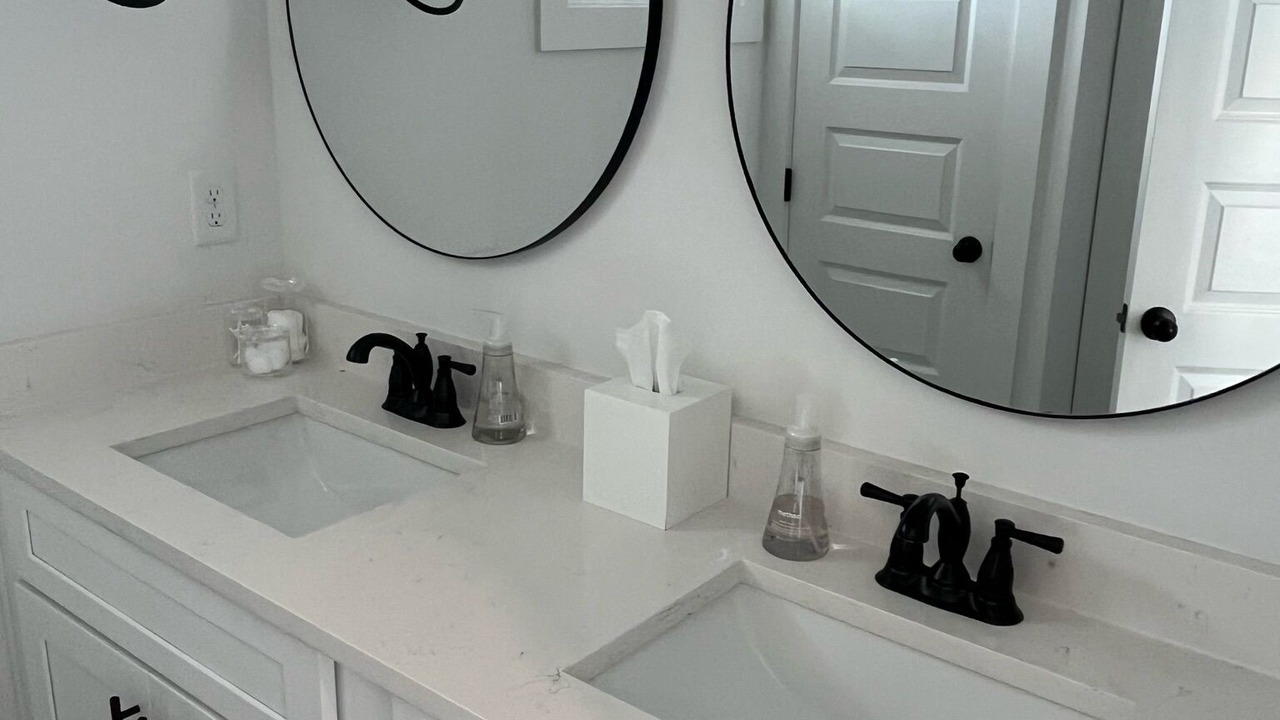 Photo of Bathroom in Auburn