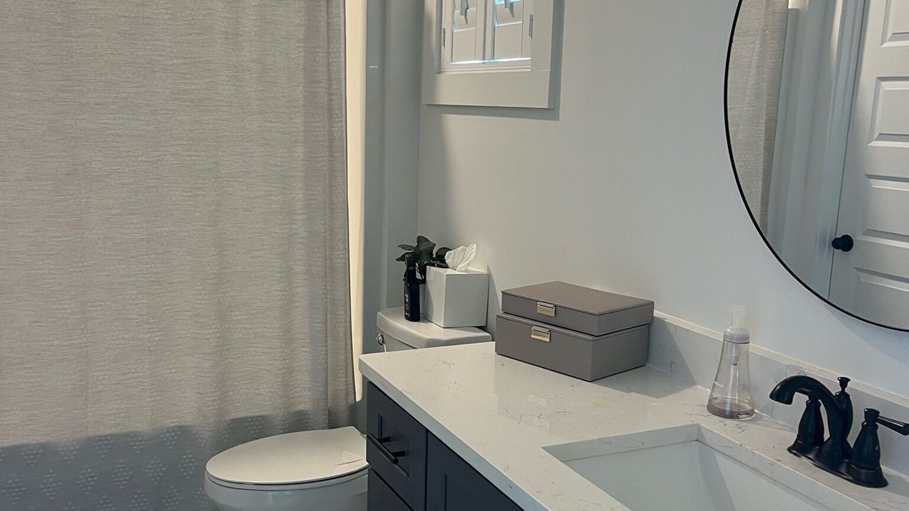 Photo of Bathroom in Auburn