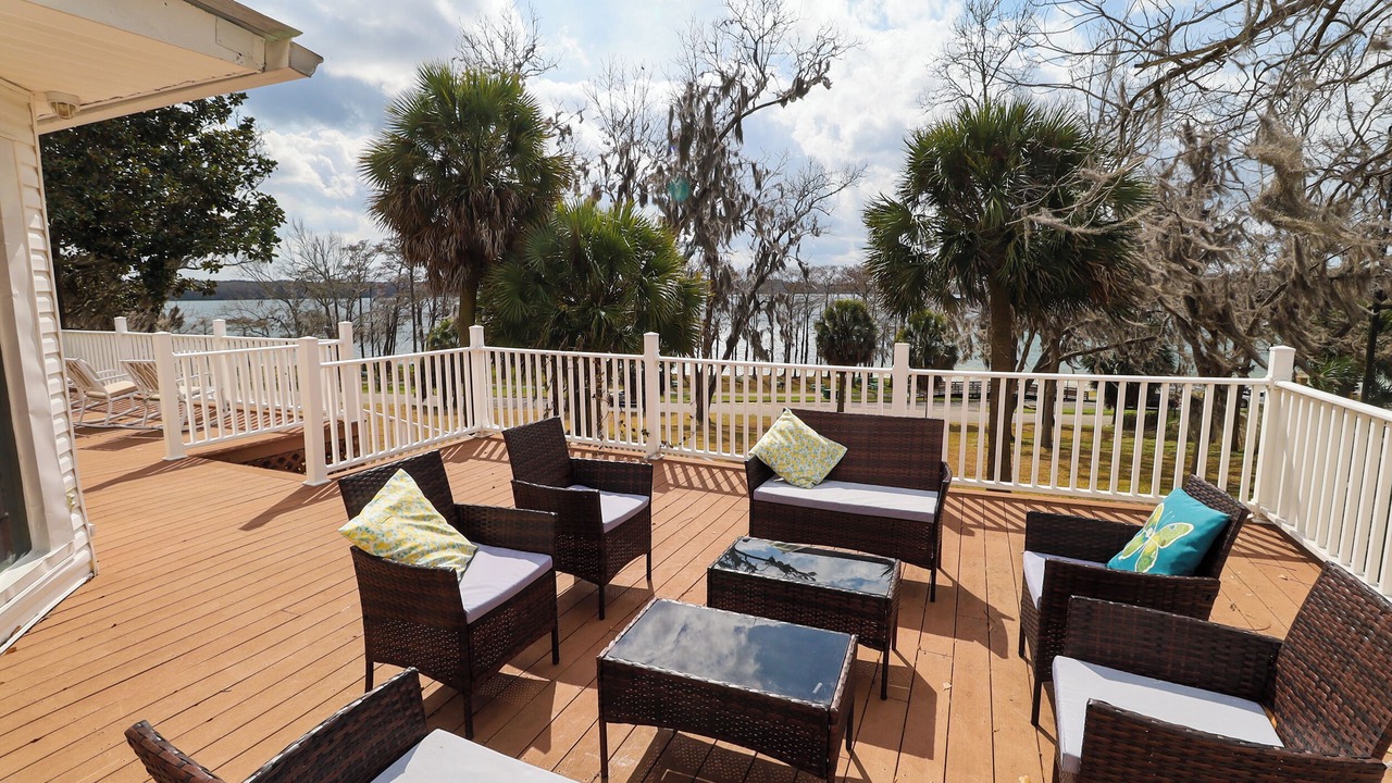 Photo of Patio Balcony in Florala