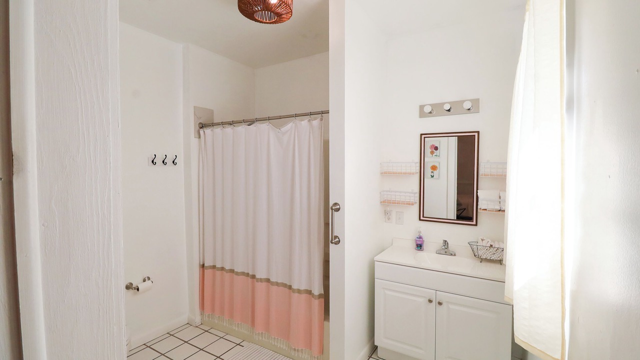 Photo of Bathroom in Florala