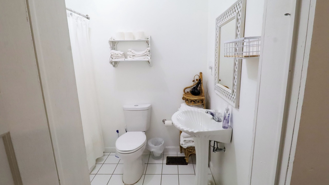 Photo of Bathroom in Florala