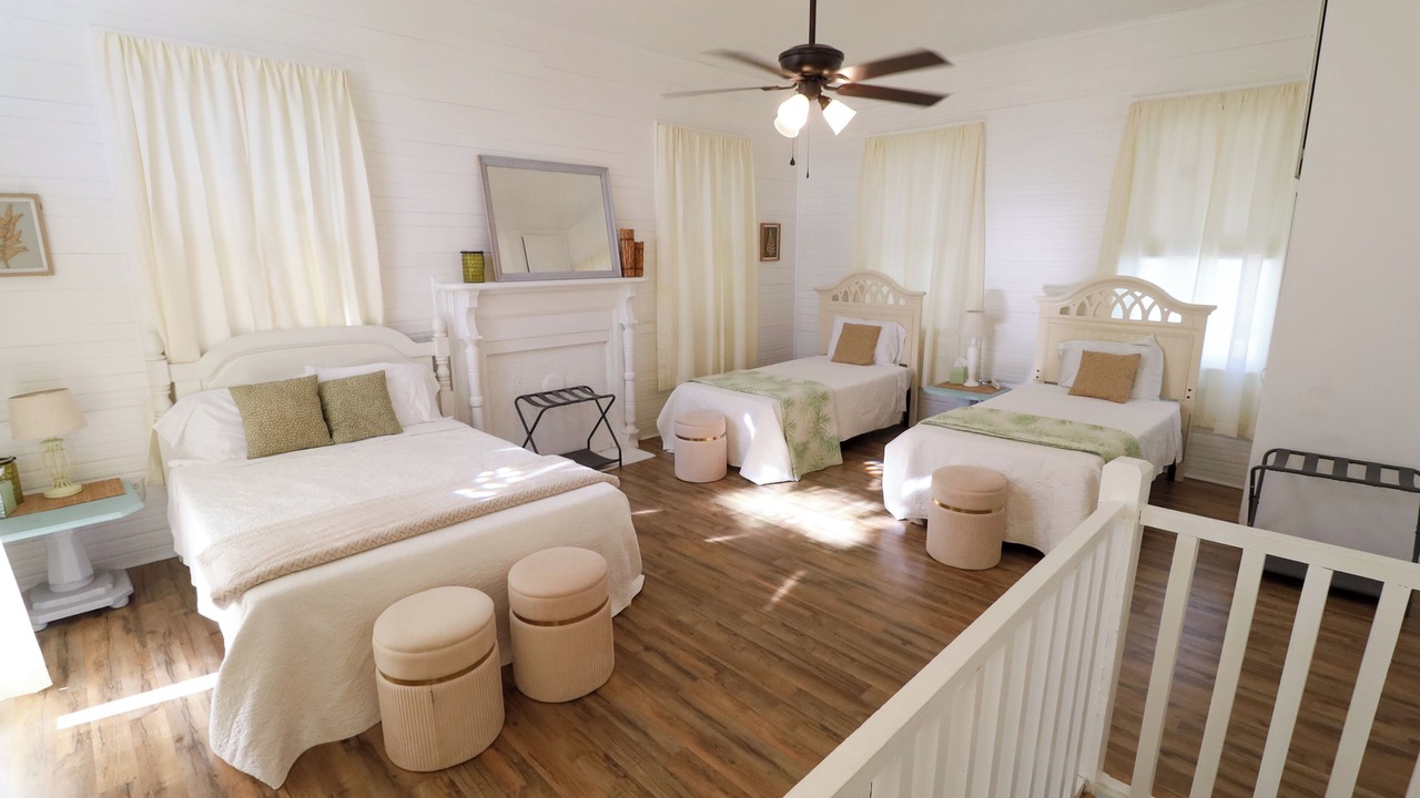 Photo of Bedroom in Florala