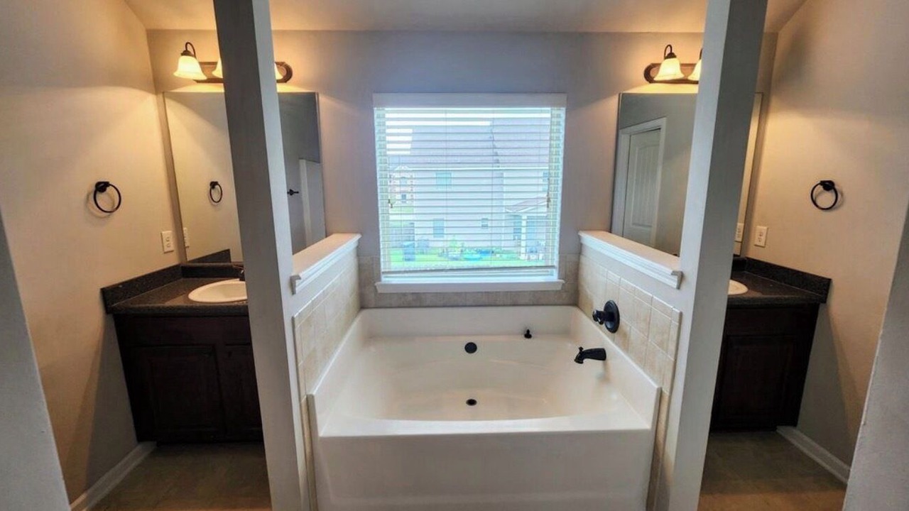 Photo of Bathroom in Fort Gordon