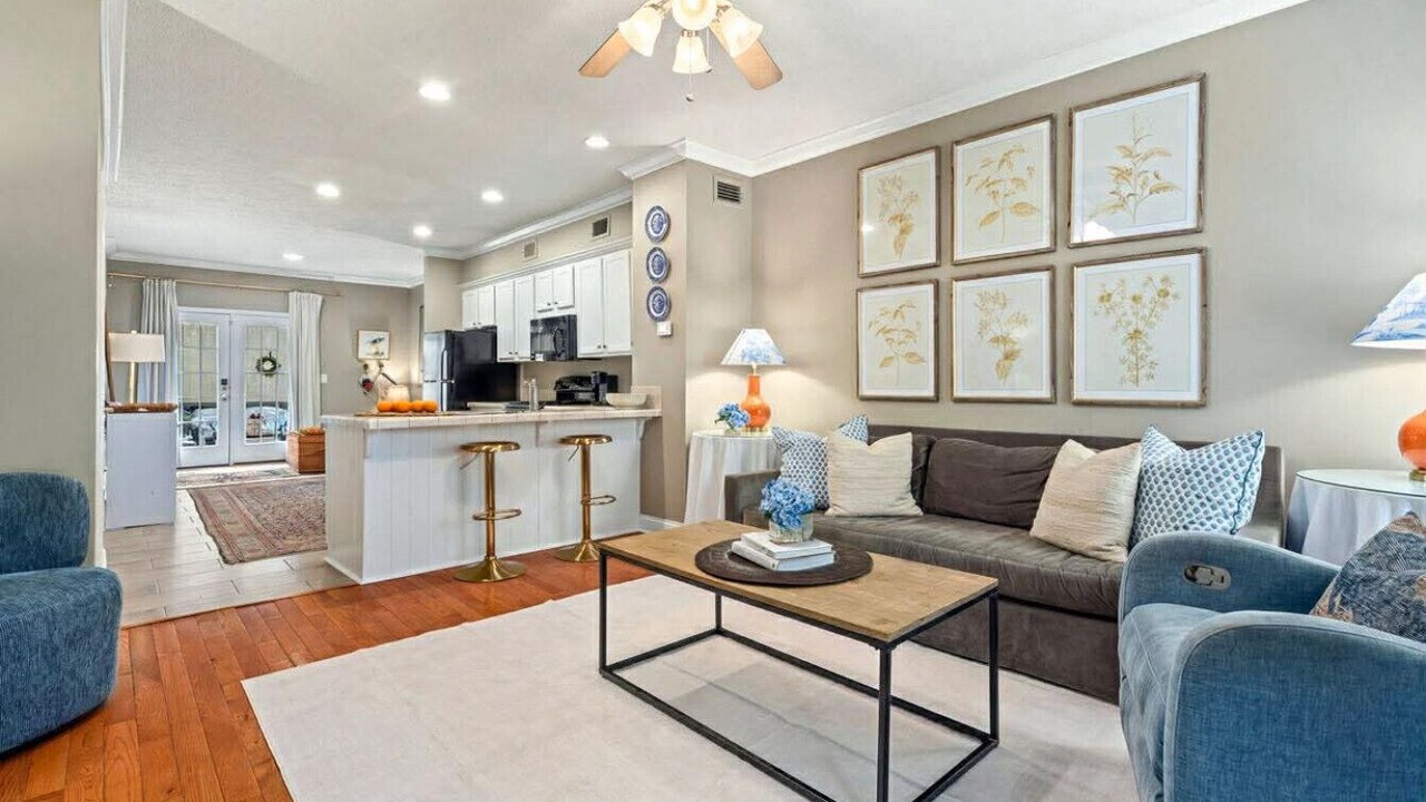 Photo of Livingroom in Auburn - Opelika