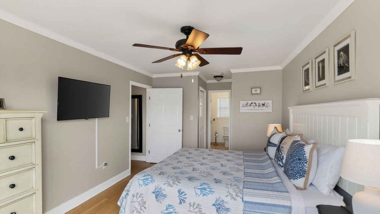 Photo of Bedroom in Tybee Island