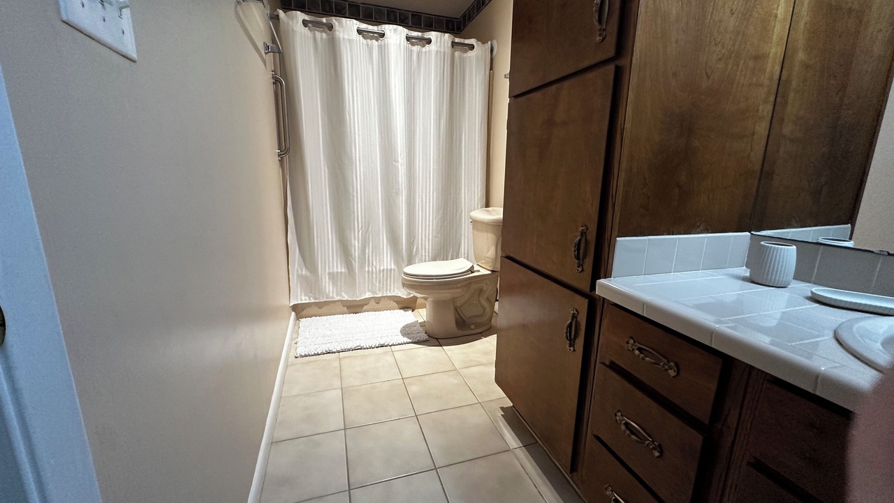 Photo of Bathroom in Ono Island