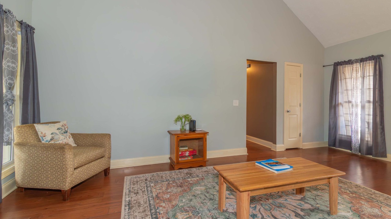 Photo of Livingroom in Columbus