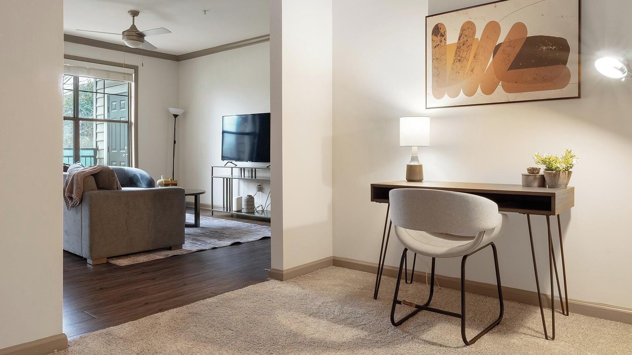 Photo of Livingroom in Piedmont Heights