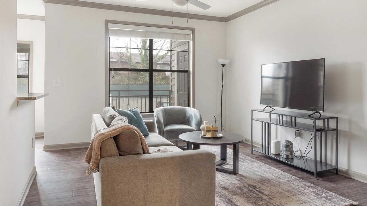 Photo of Livingroom in Piedmont Heights