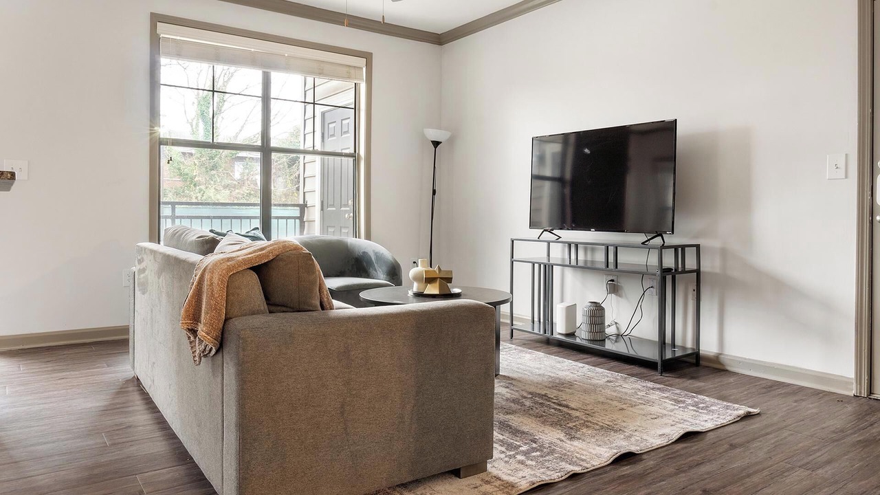 Photo of Livingroom in Piedmont Heights