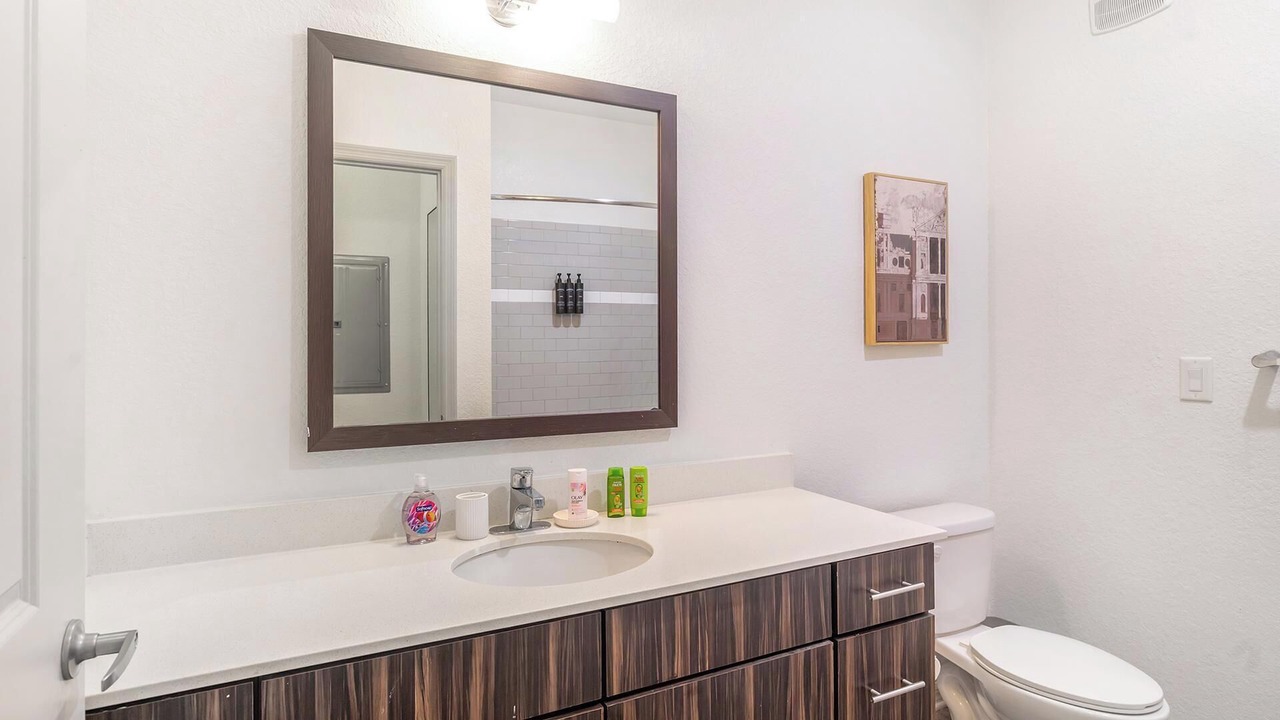 Photo of Bathroom in Fairvilla
