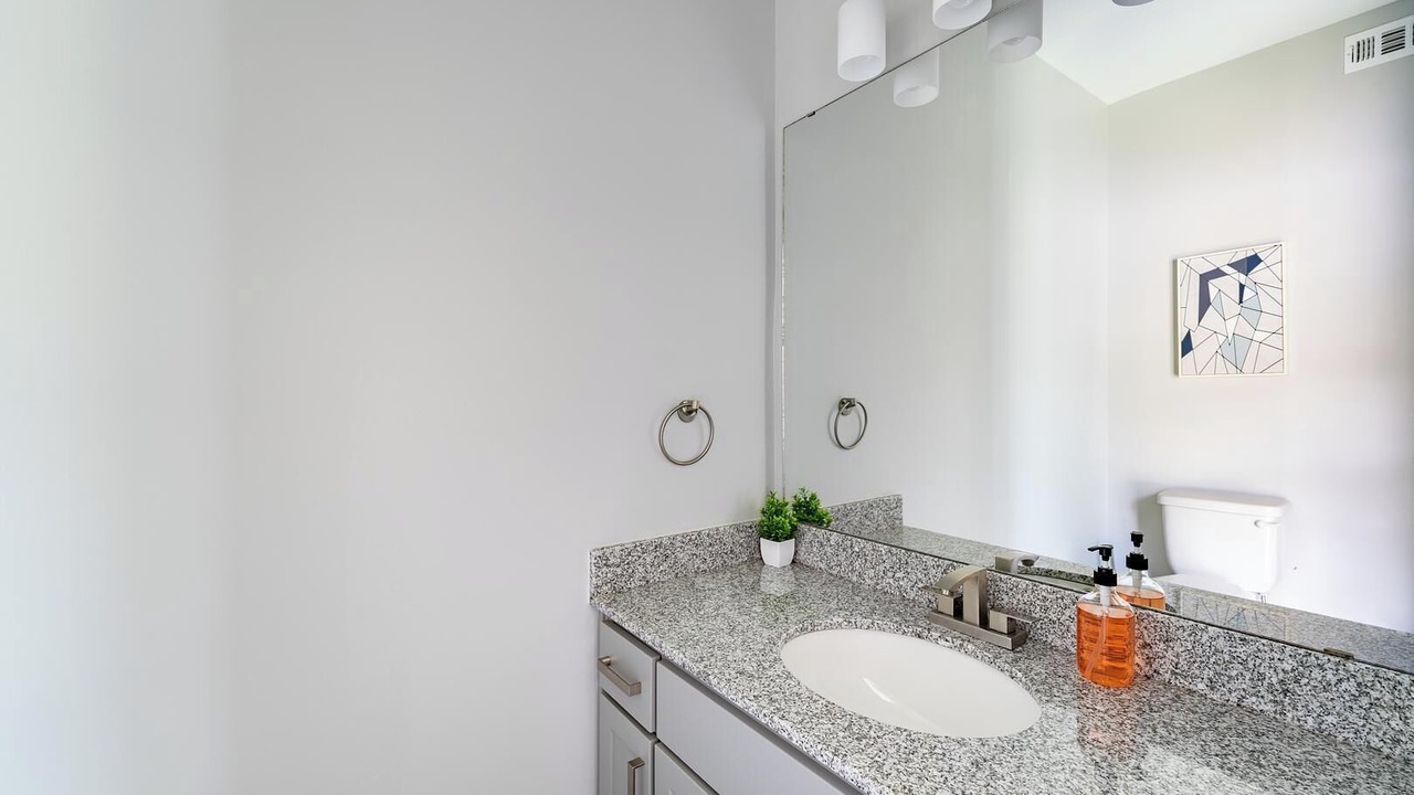 Photo of Bathroom in Northwest Pensacola