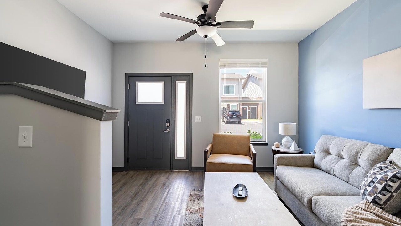 Photo of Livingroom in Northwest Pensacola