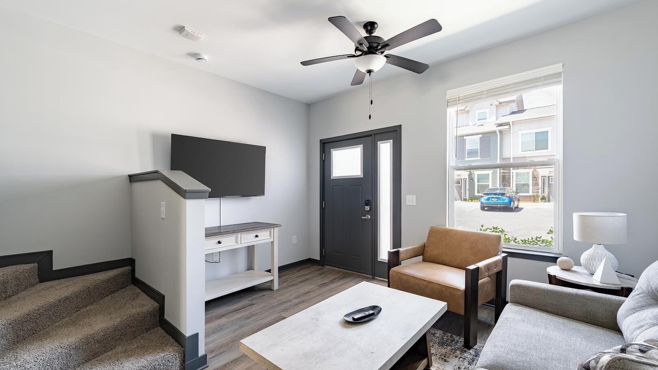 Photo of Livingroom in Northwest Pensacola