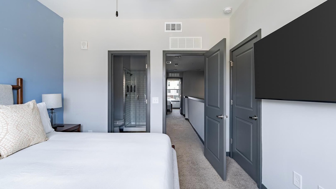Photo of Bedroom in Northwest Pensacola