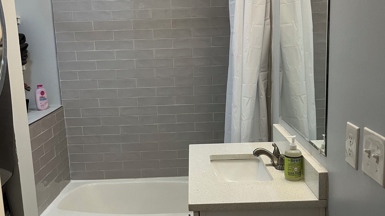Photo of Bathroom in Gresham Park