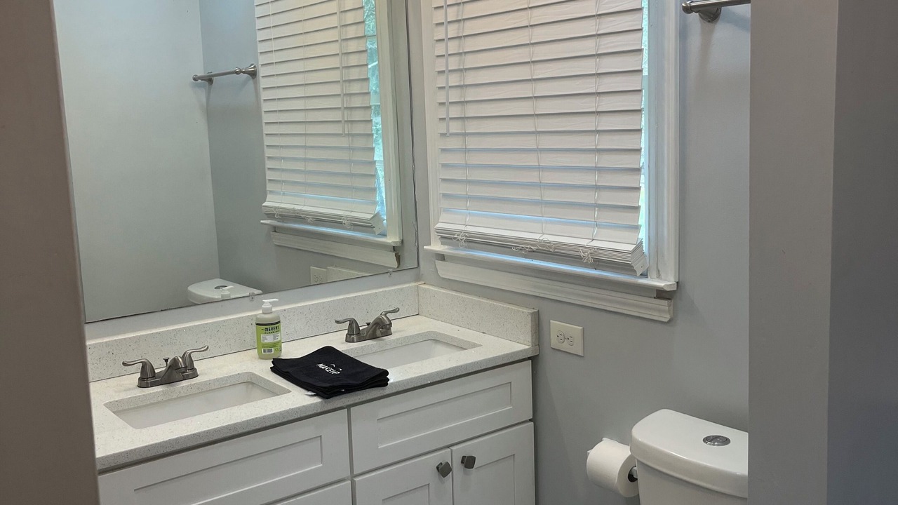 Photo of Bathroom in Gresham Park