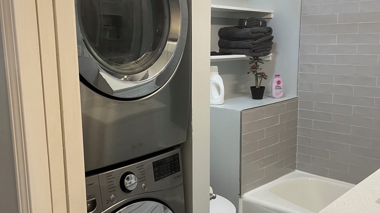 Photo of Bathroom in Gresham Park