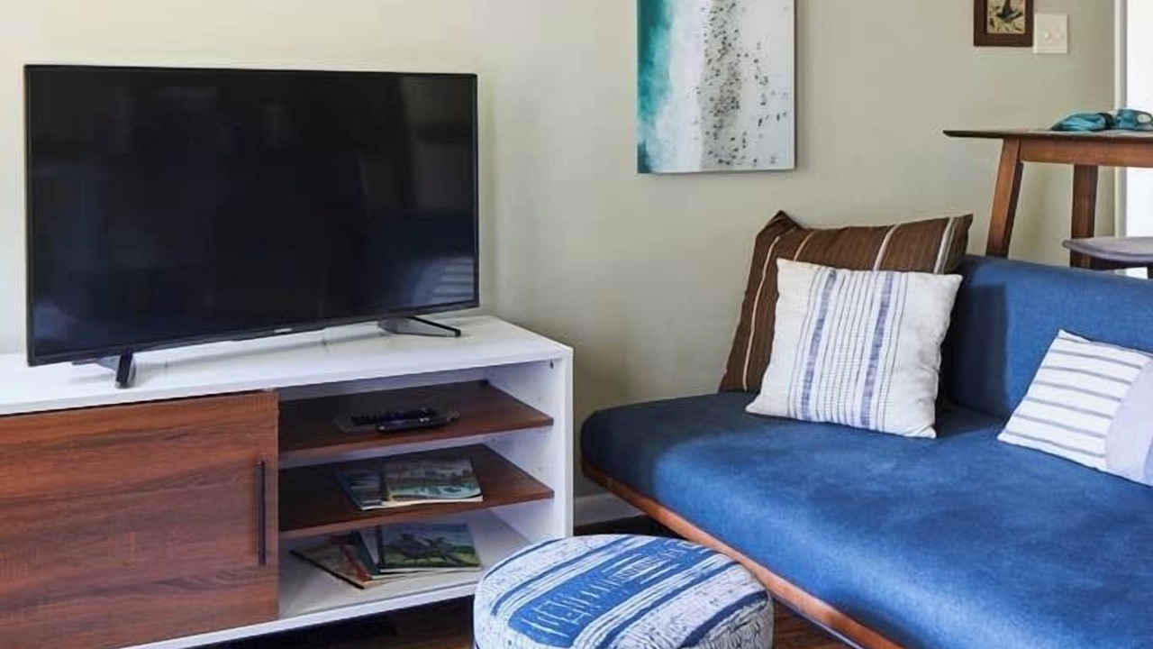 Photo of Bedroom in Crestline Heights