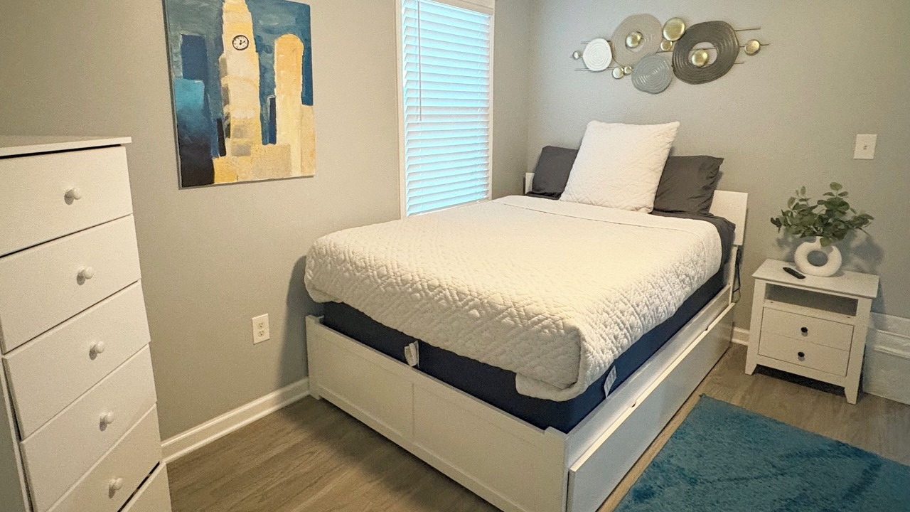 Photo of Bedroom in East Side