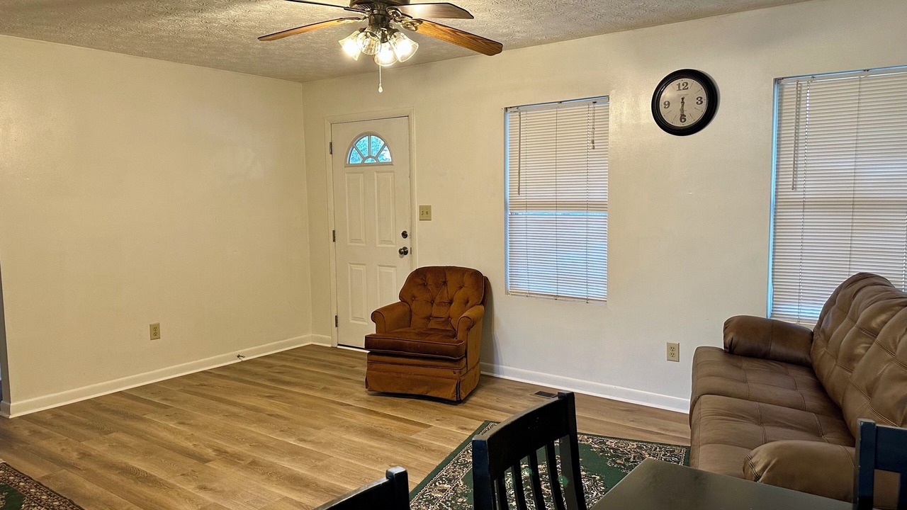 Photo of Livingroom in Autaugaville
