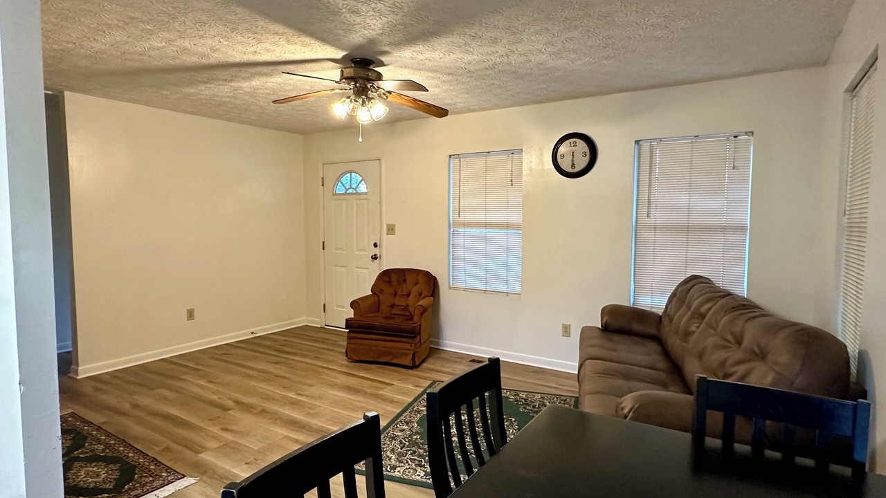 Photo of Livingroom in Autaugaville