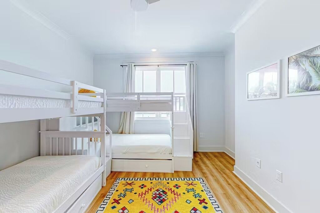Photo of Bedroom in Sunset Bayou