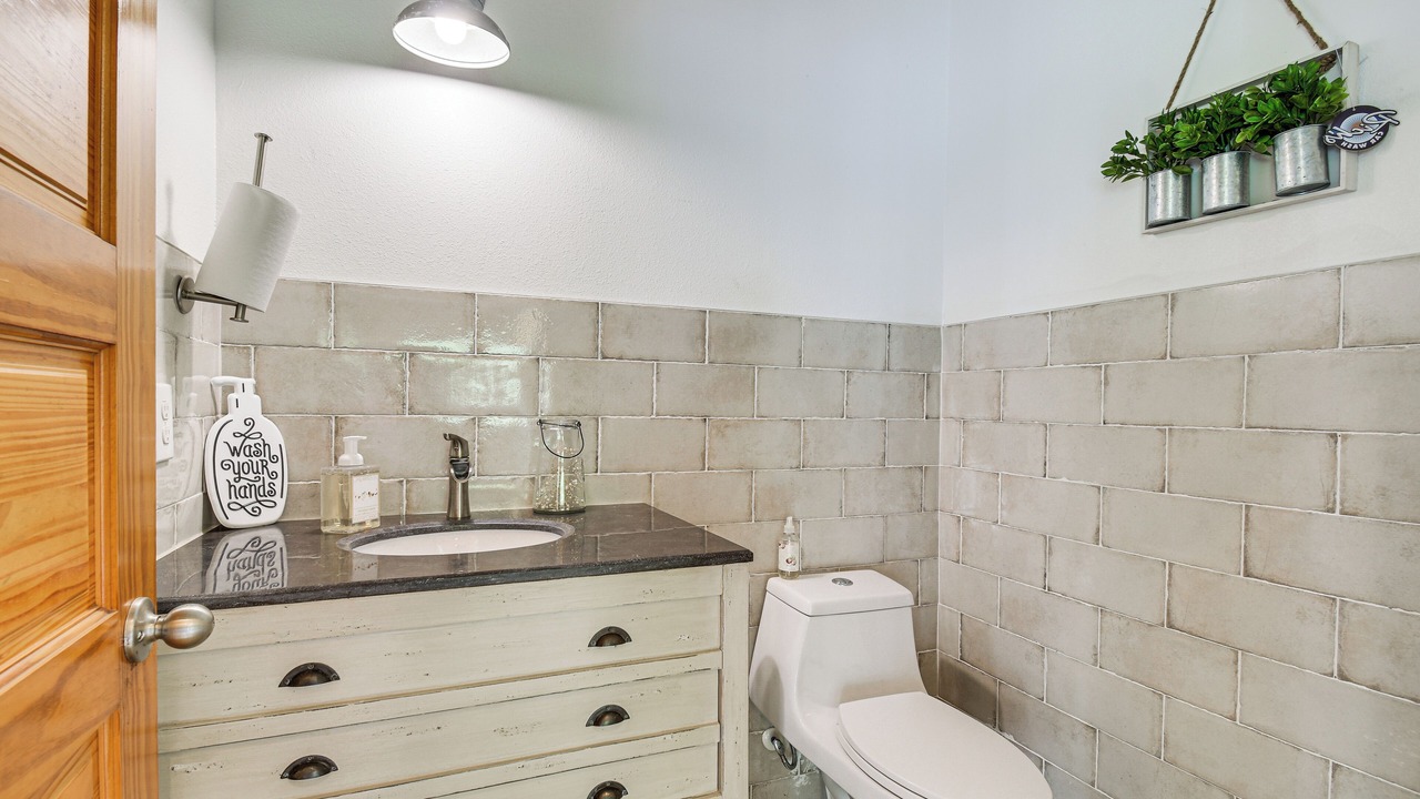 Photo of Bathroom in Ono Island