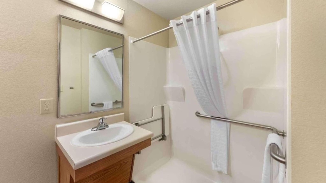 Photo of Bathroom in Pelham