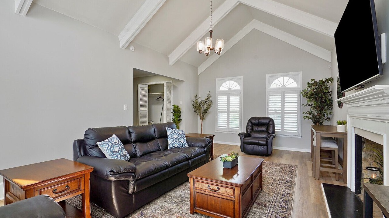 Photo of Livingroom in Shannon