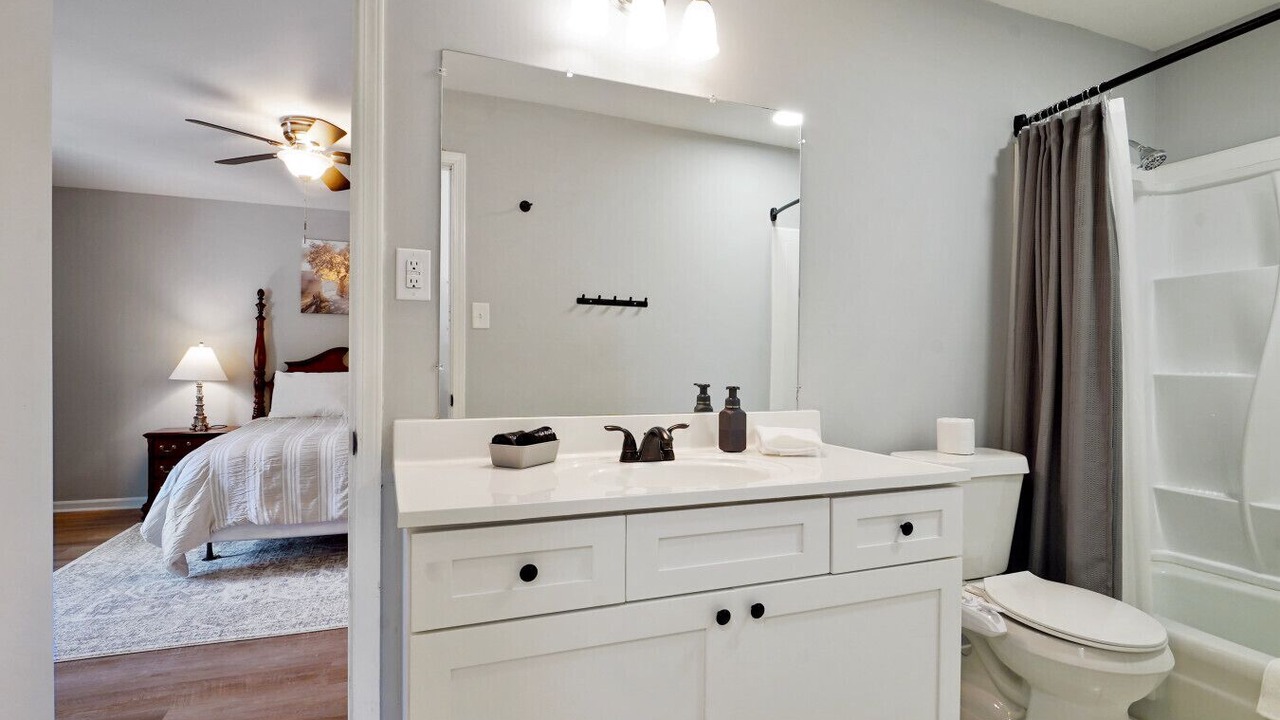 Photo of Bathroom in Shannon
