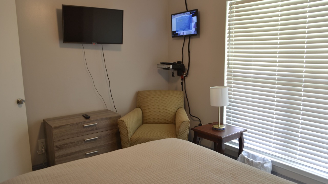 Photo of Bedroom in Macon County