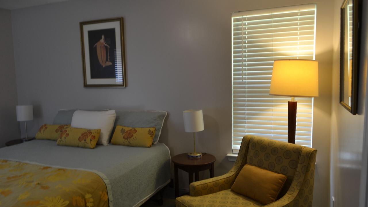 Photo of Bedroom in Macon County