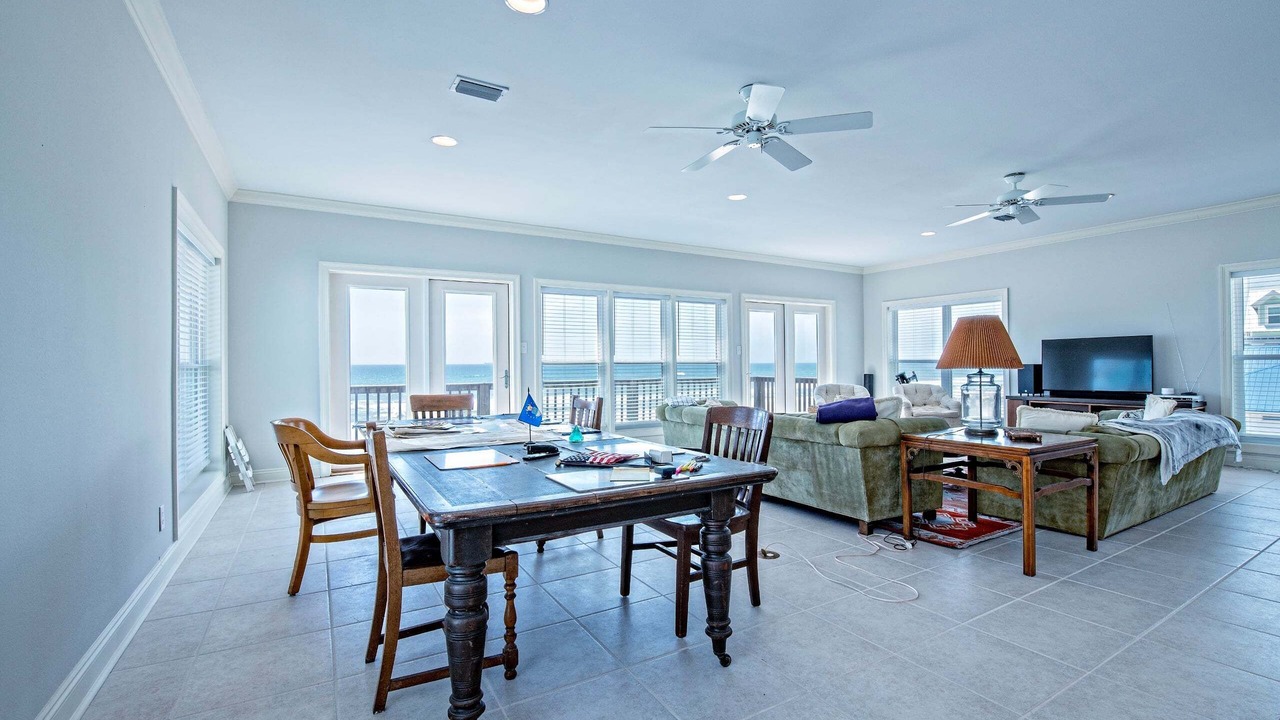 Photo of Livingroom in Southpointe