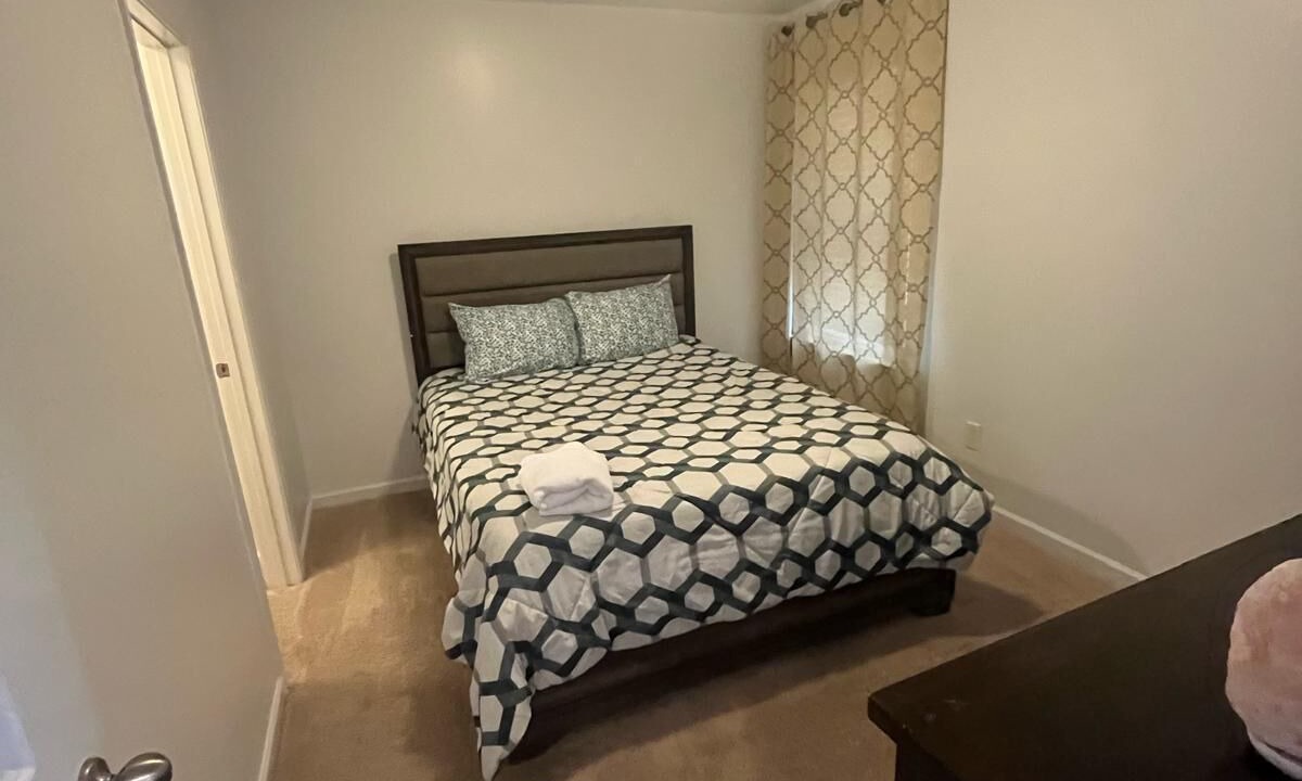 Photo of Bedroom in Lithia Springs